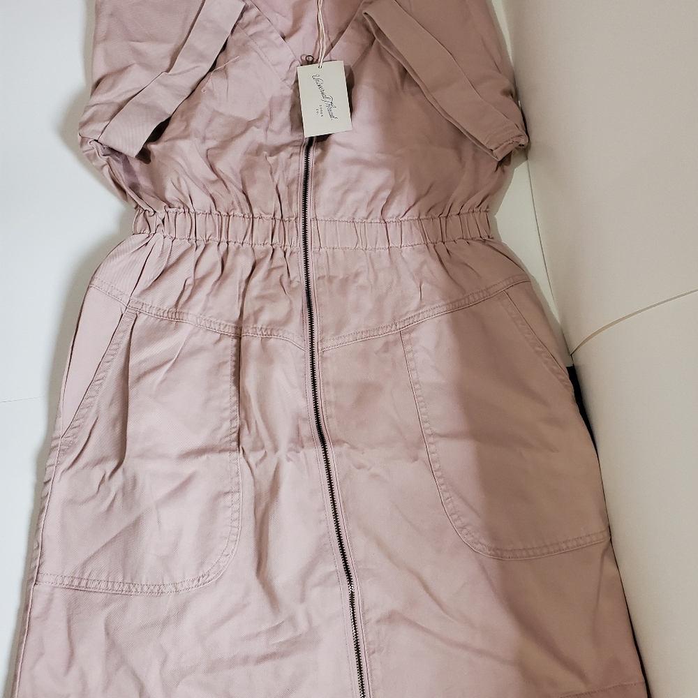 universal thread dress